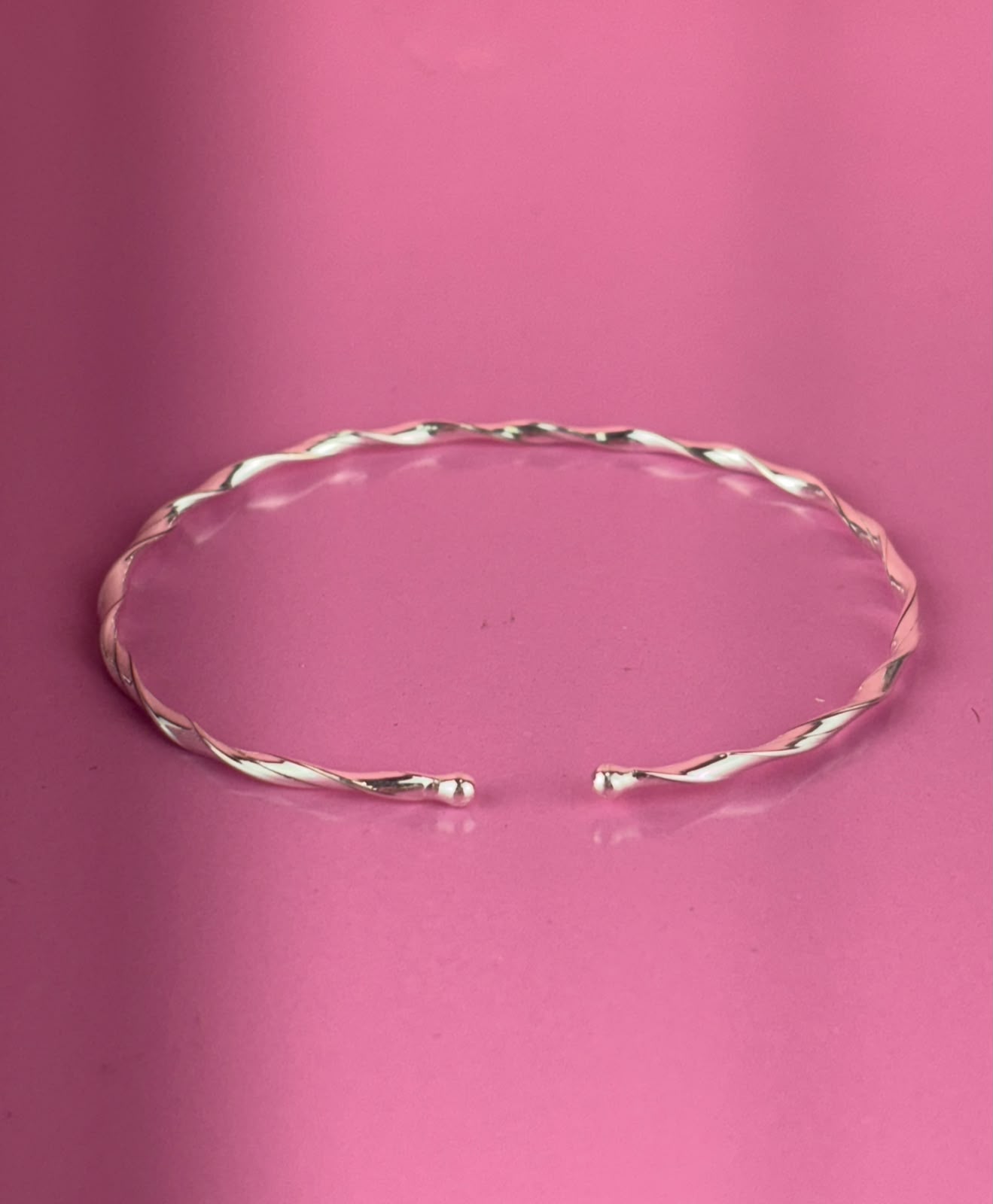 Bracelete de prata 925 torcido aberto 1,9G 6MM